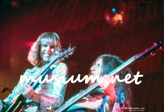 RUSH / Alex Lifeson / Geddy Lee 1975