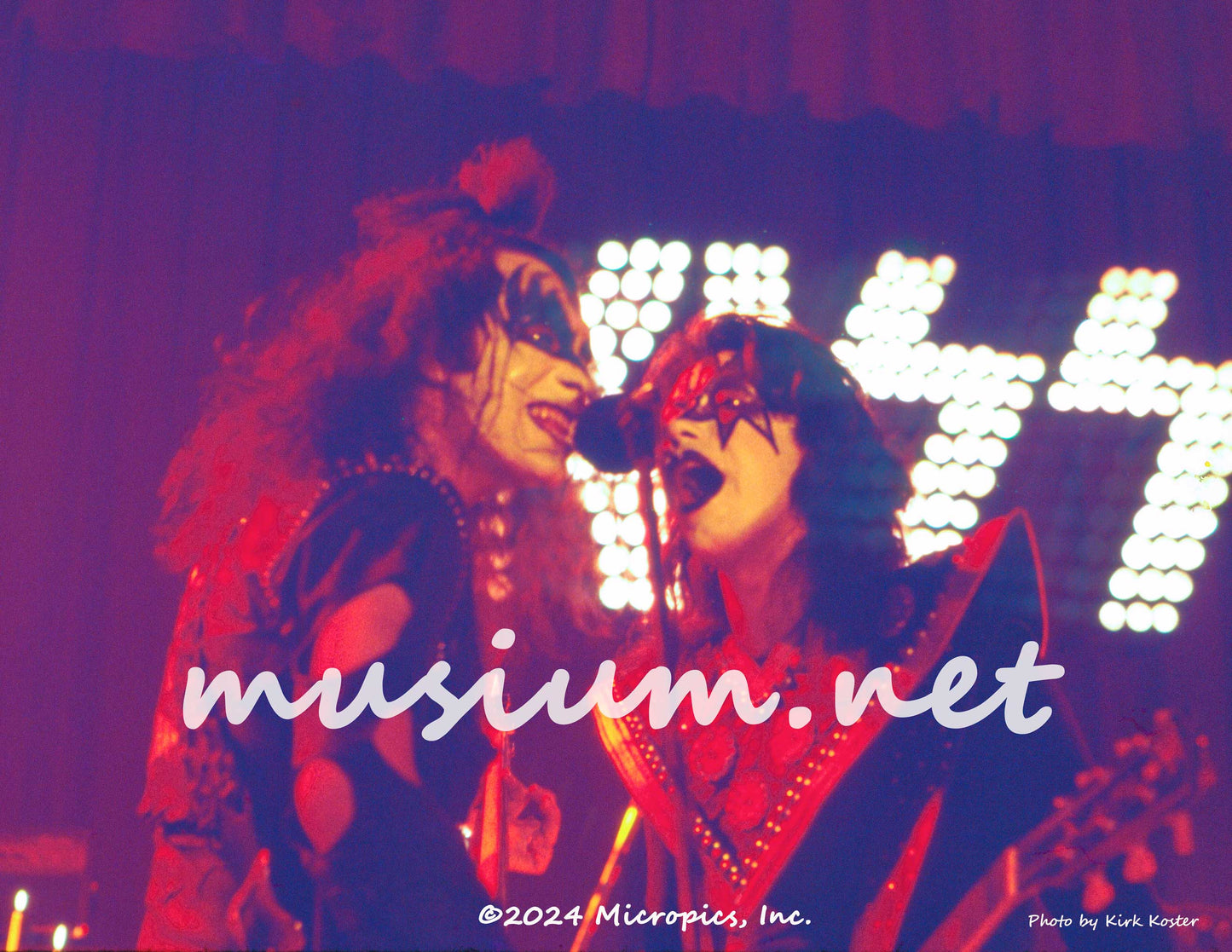 KISS ALIVE!  1975 / ACE FREHLEY / GENE SIMMONS